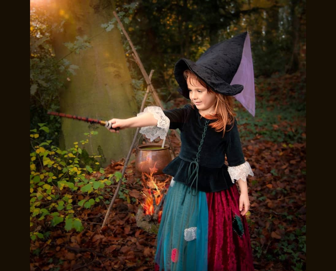 Die-kleine-Hexe-uebt-zaubern