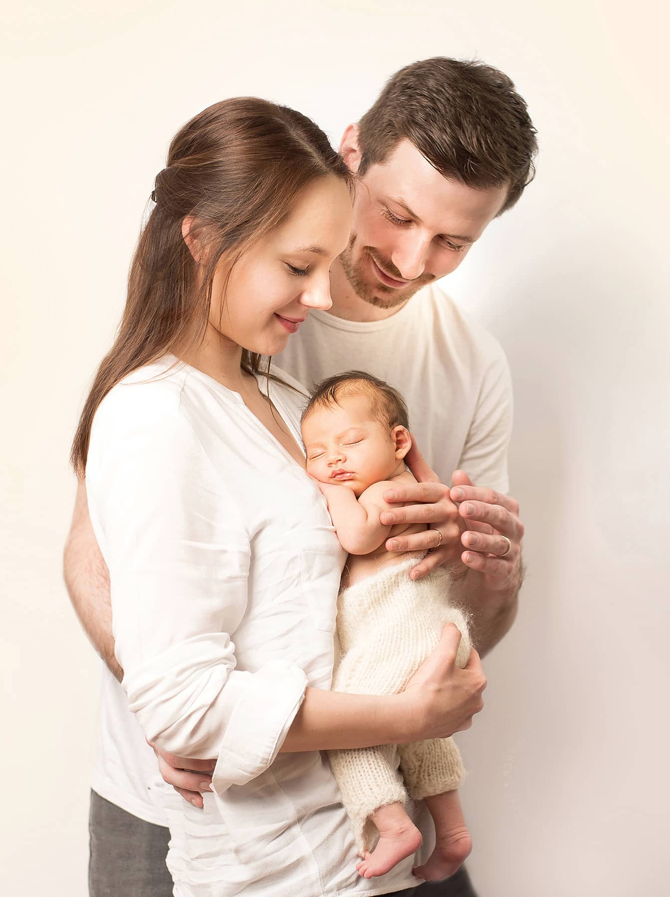 eltern-mit-Baby-fotograf-wuppertal