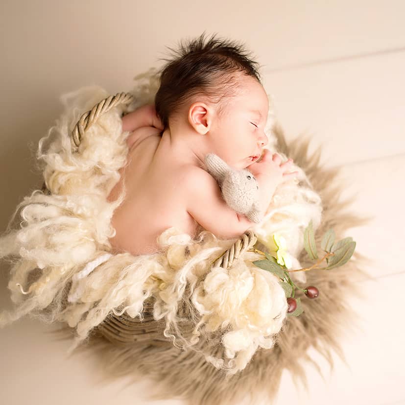 fotograf-wuppertal-newborn-koerbchen